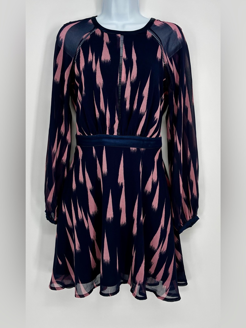 bebe Navy Pink Abstract Geometric Ikat Long Sleeve Keyhole Mini Dress Size 2